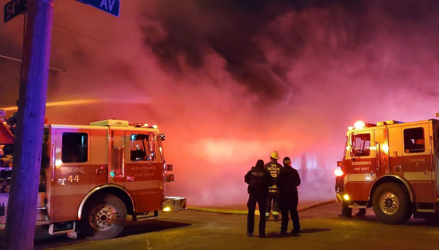 MODEL MARKET FIRE